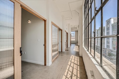 443 San Pedro Street Studio-5 Beds Apartment for Rent - Photo Gallery 32